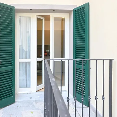 - Tower Flat Apartment Pisa